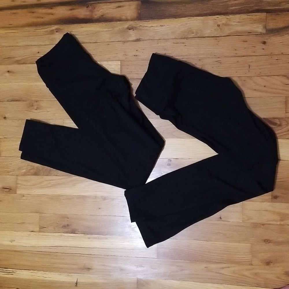 BUNDLED NWOT Felina wide waistband leggings